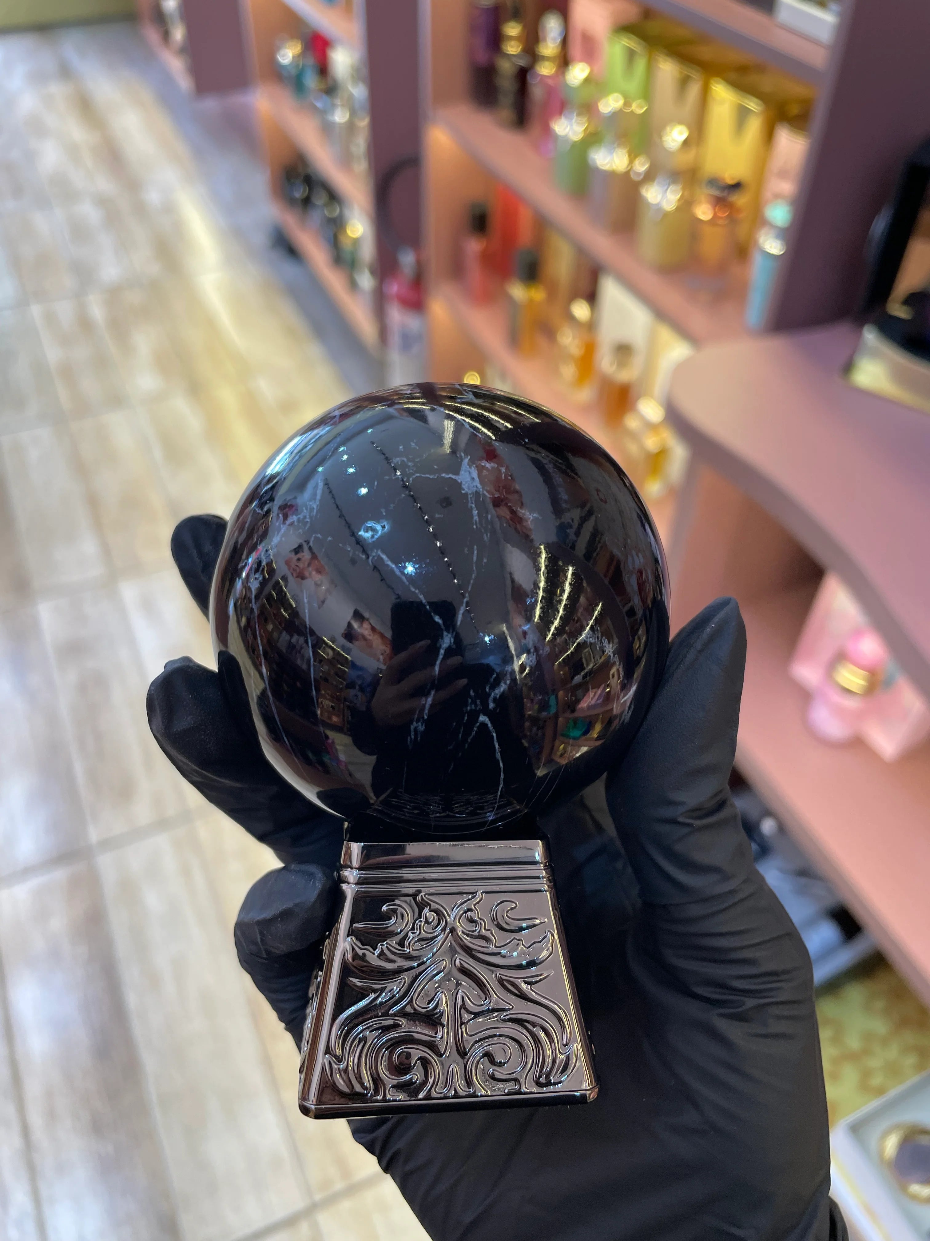 Aurora Scents Black Obsidian Extrait De Parfum